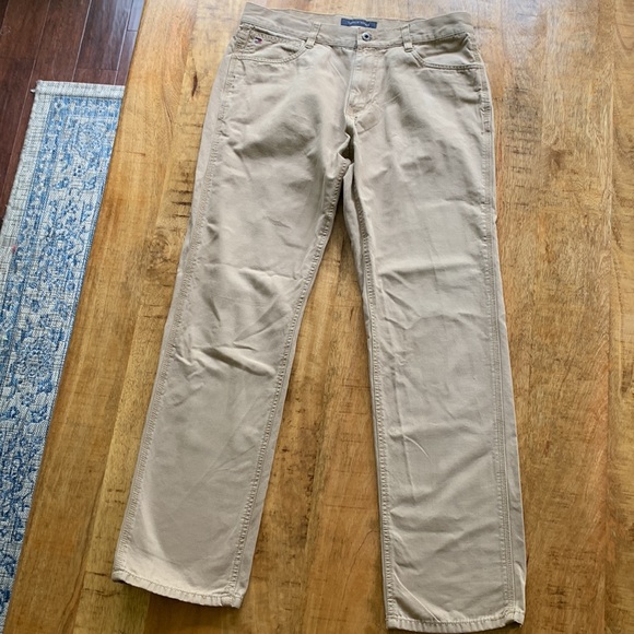 Tommy Hilfiger Custom Straight Khaki Pants 32/32 - Picture 5 of 8